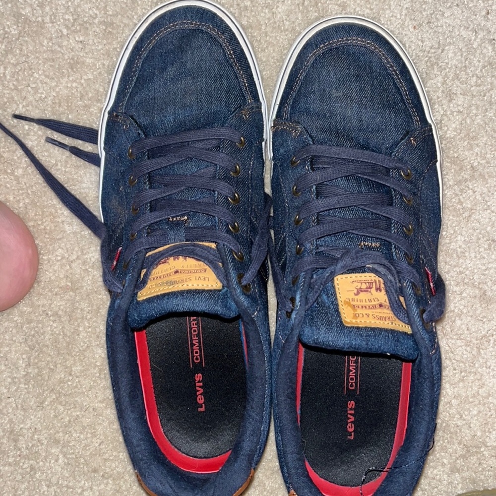 Levi denim shoes like new.